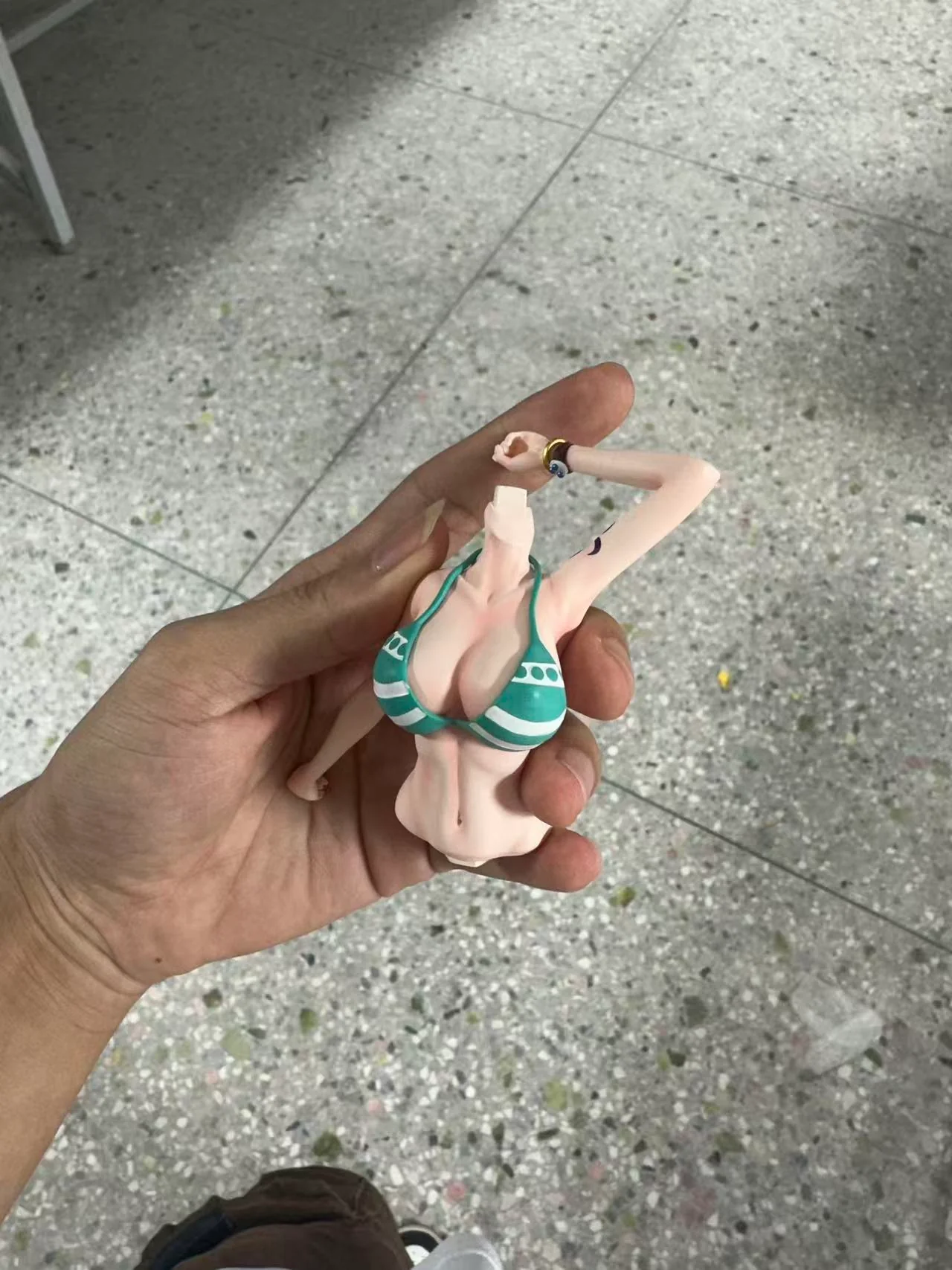Thumb 5